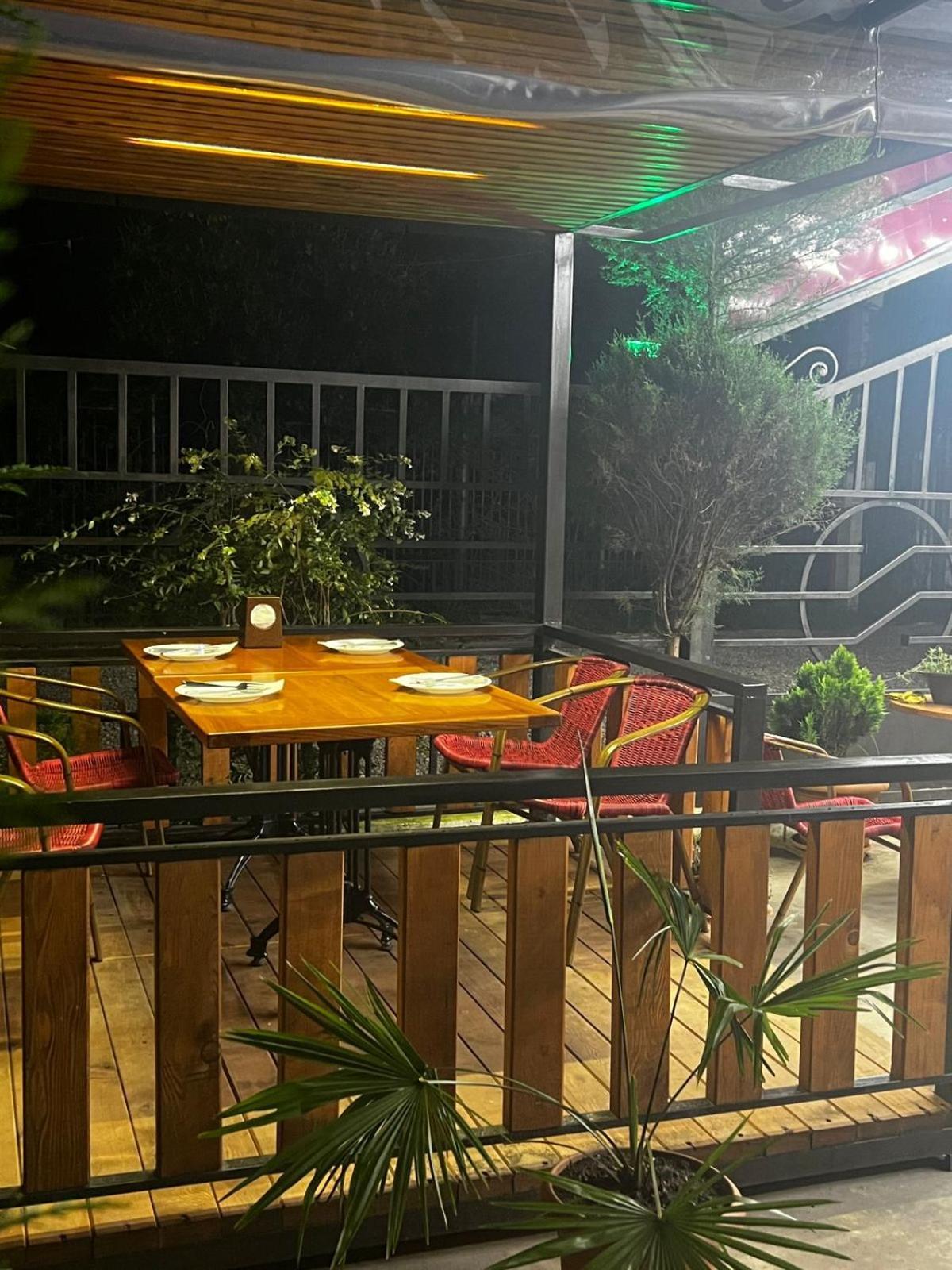 Golden Fleece Hotel Ureki Eksteriør billede